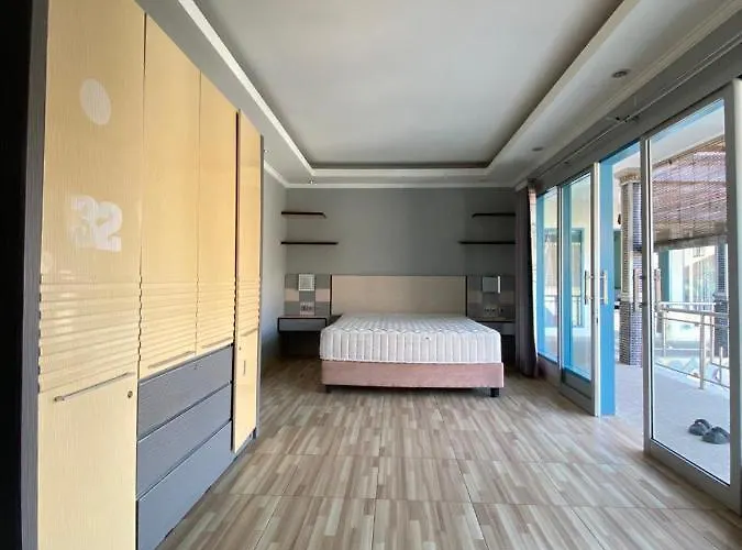 Marquis Carabas * Canggu (Bali)